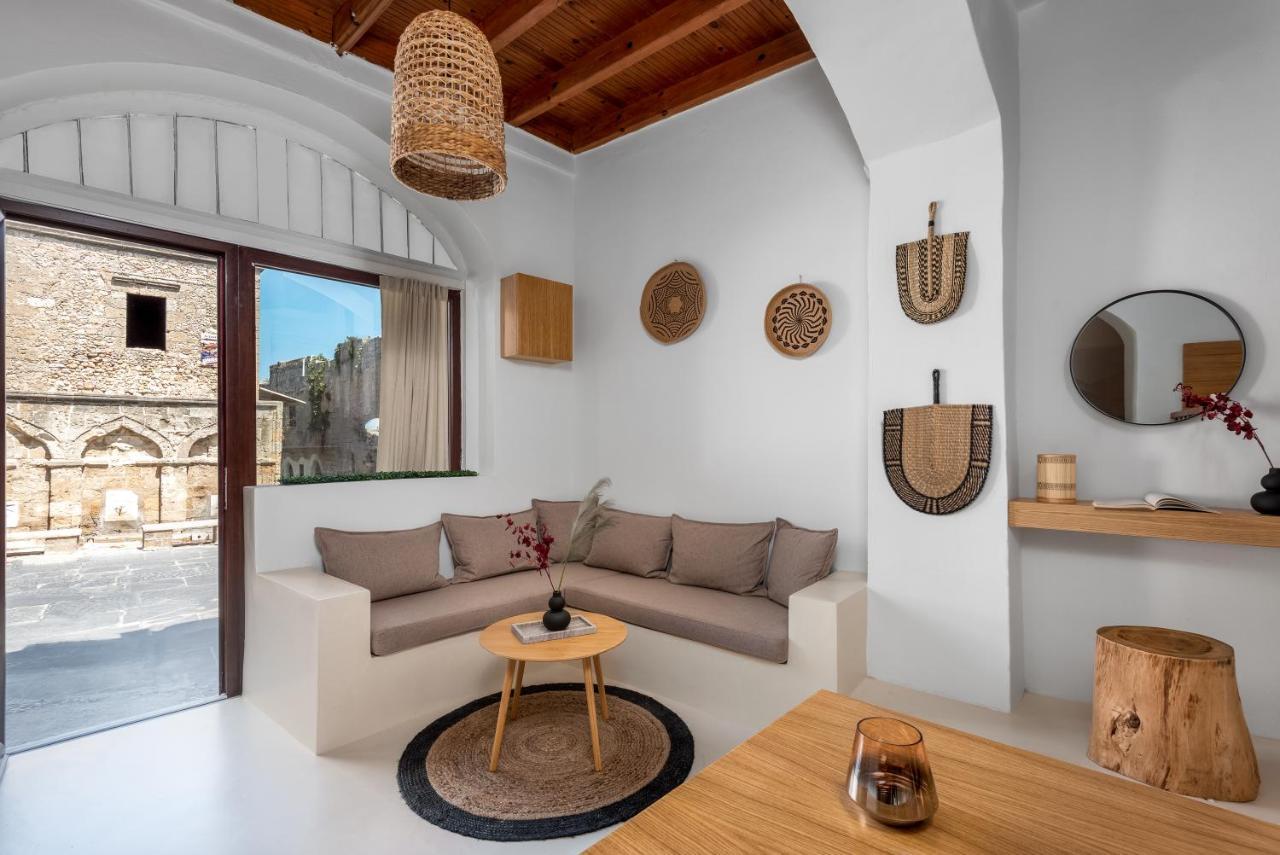 Voyaz Boutique Apartments & Suites -Old Town Rhodes City Екстер'єр фото