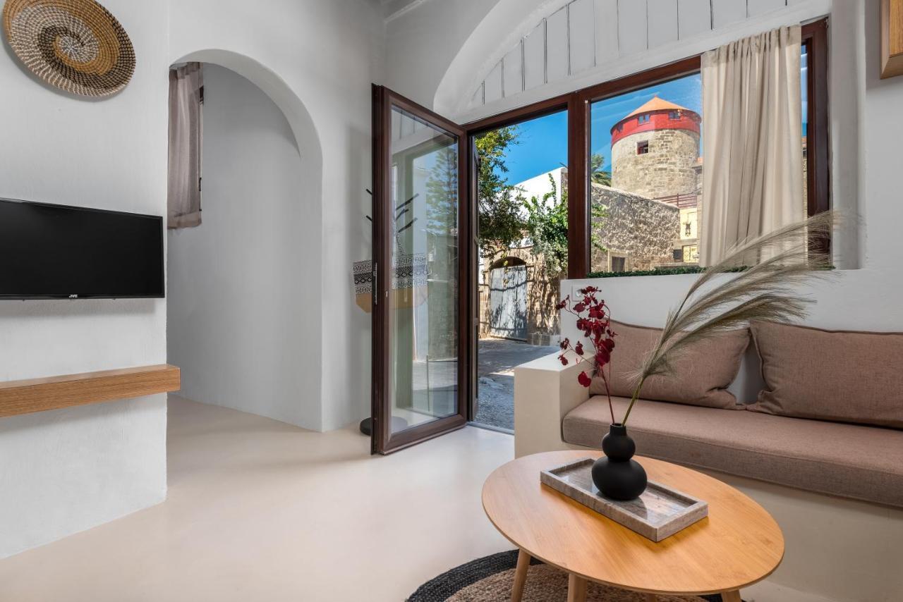 Voyaz Boutique Apartments & Suites -Old Town Rhodes City Екстер'єр фото